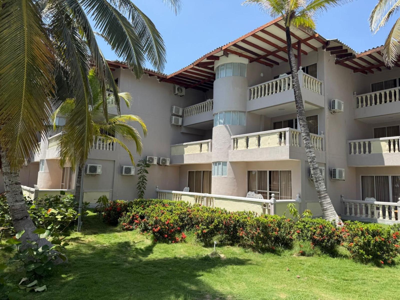 Hotel Playa Palmeras Cartagena - Via Al Mar — Photos 2